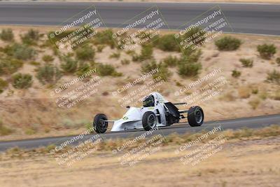 media/Jun-01-2025-CalClub SCCA (Sun) [[eae223c5dd]]/Group 3/Lap race/